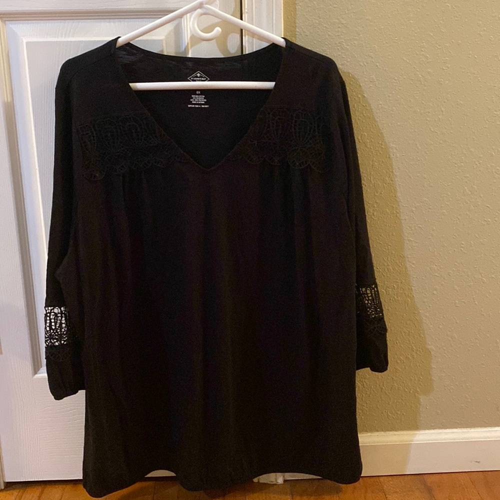 St John’s Bay black top